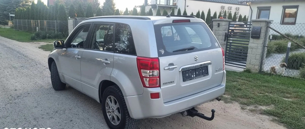 Suzuki Grand Vitara cena 32900 przebieg: 210038, rok produkcji 2011 z Słupca małe 191